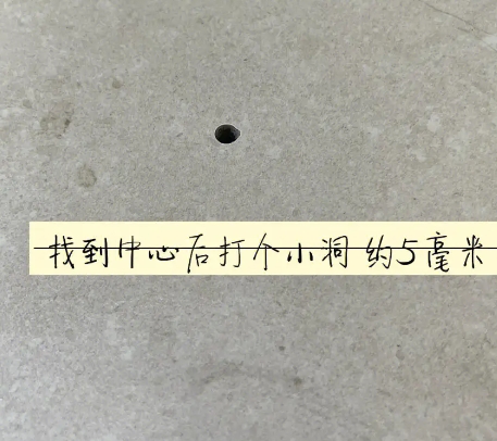 陵川瓷砖空鼓维修公司专业解答在瓷砖铺贴过程中，如果砂料搅拌不均匀，将会带来以下问题